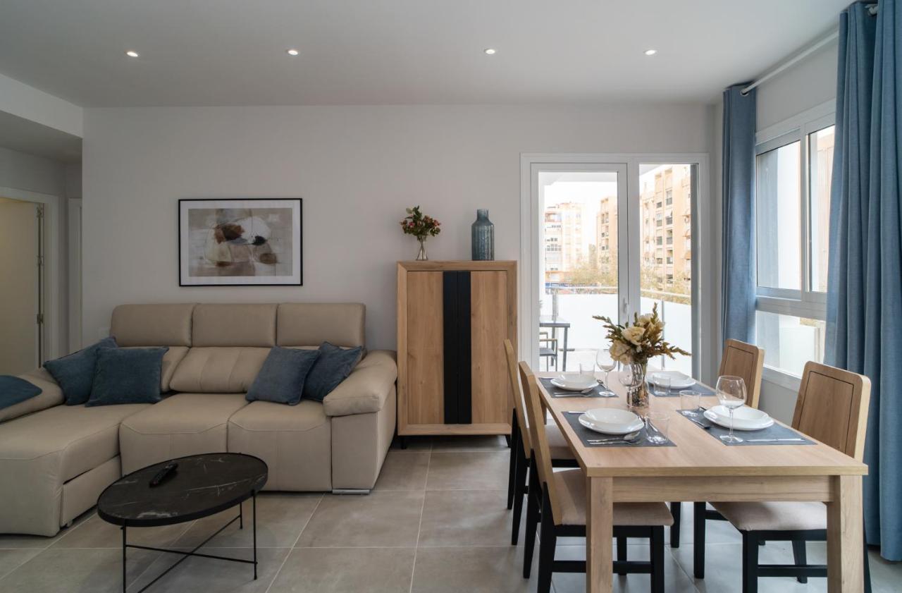 Aac Malaga - Apartamento Con Terraza, Muy Amplio, Totalmente Equipado, Cerca Del Centro Y Nuevo! Buitenkant foto