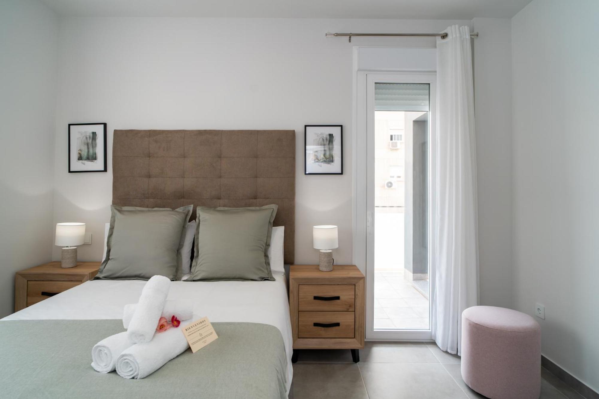 Aac Malaga - Apartamento Con Terraza, Muy Amplio, Totalmente Equipado, Cerca Del Centro Y Nuevo! Kamer foto